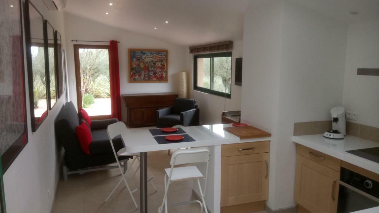 La Radassière Cotignac Extérieur photo
